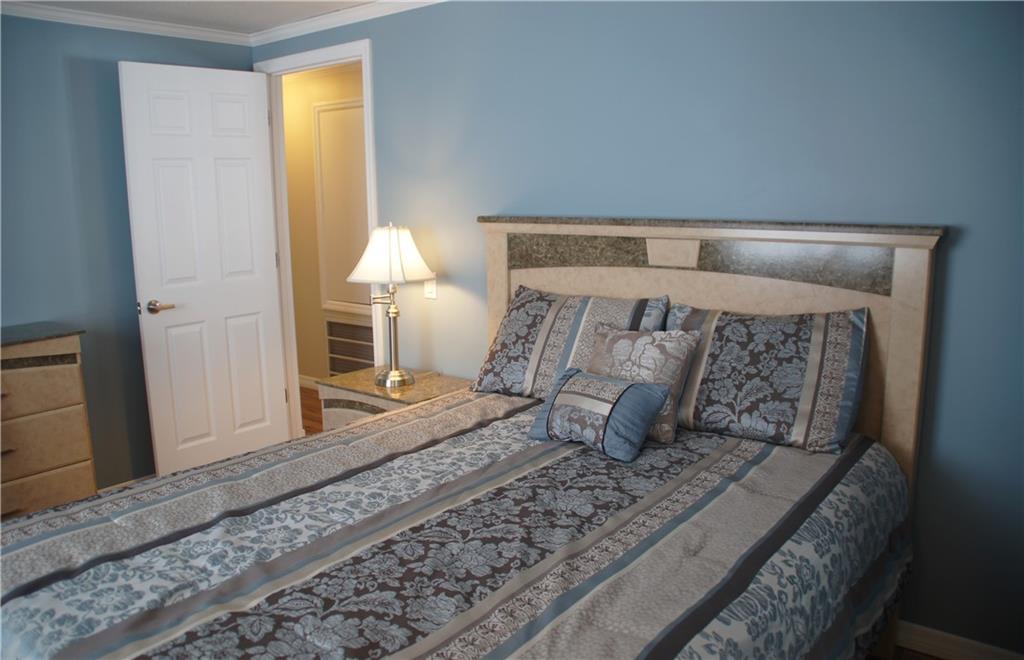 Ravenswood Estates & Mari - Residential