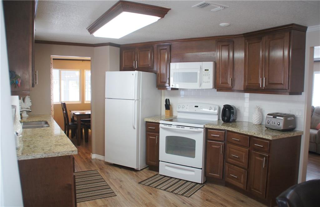 Ravenswood Estates & Mari - Residential
