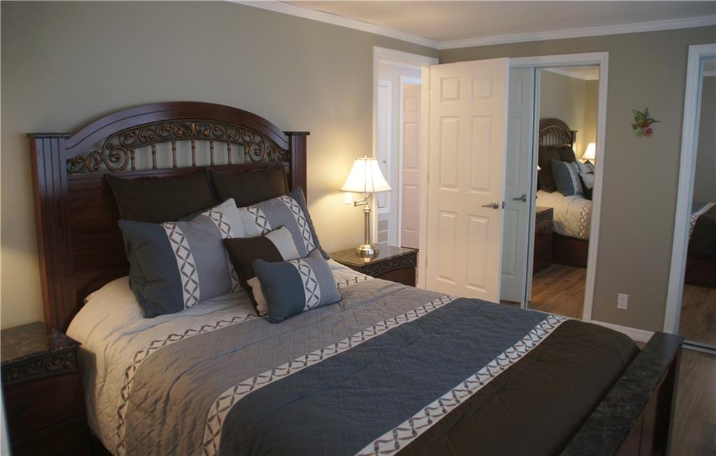 Ravenswood Estates & Mari - Residential