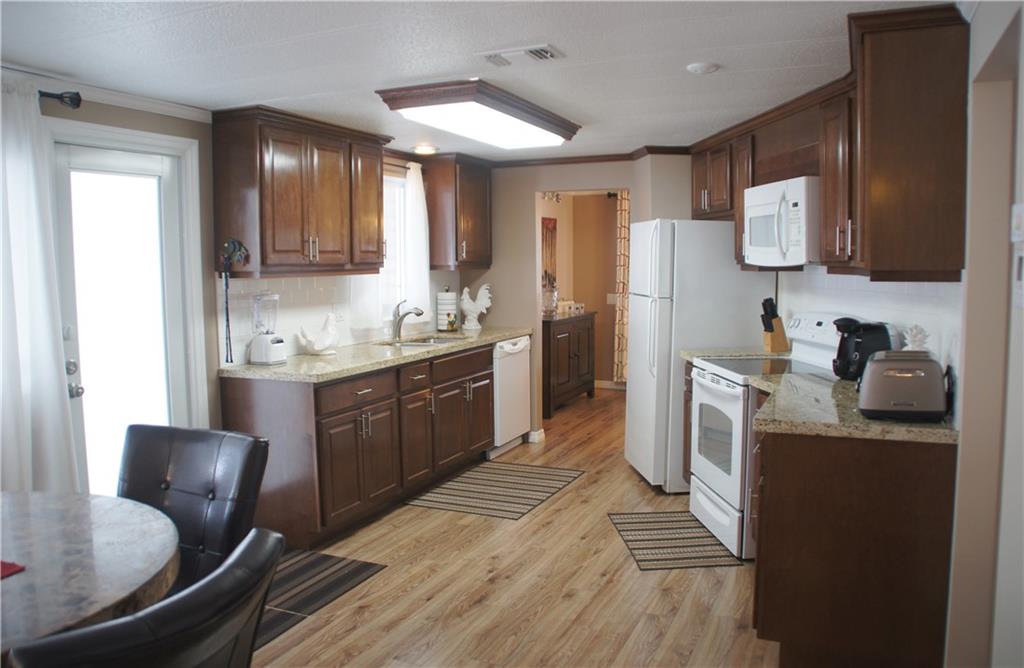 Ravenswood Estates & Mari - Residential