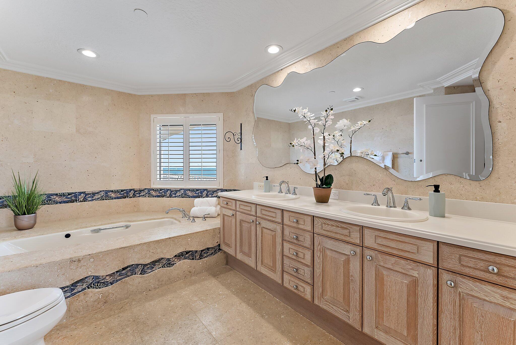 CLARIDGE JUPITER ISLAND CONDO - Residential