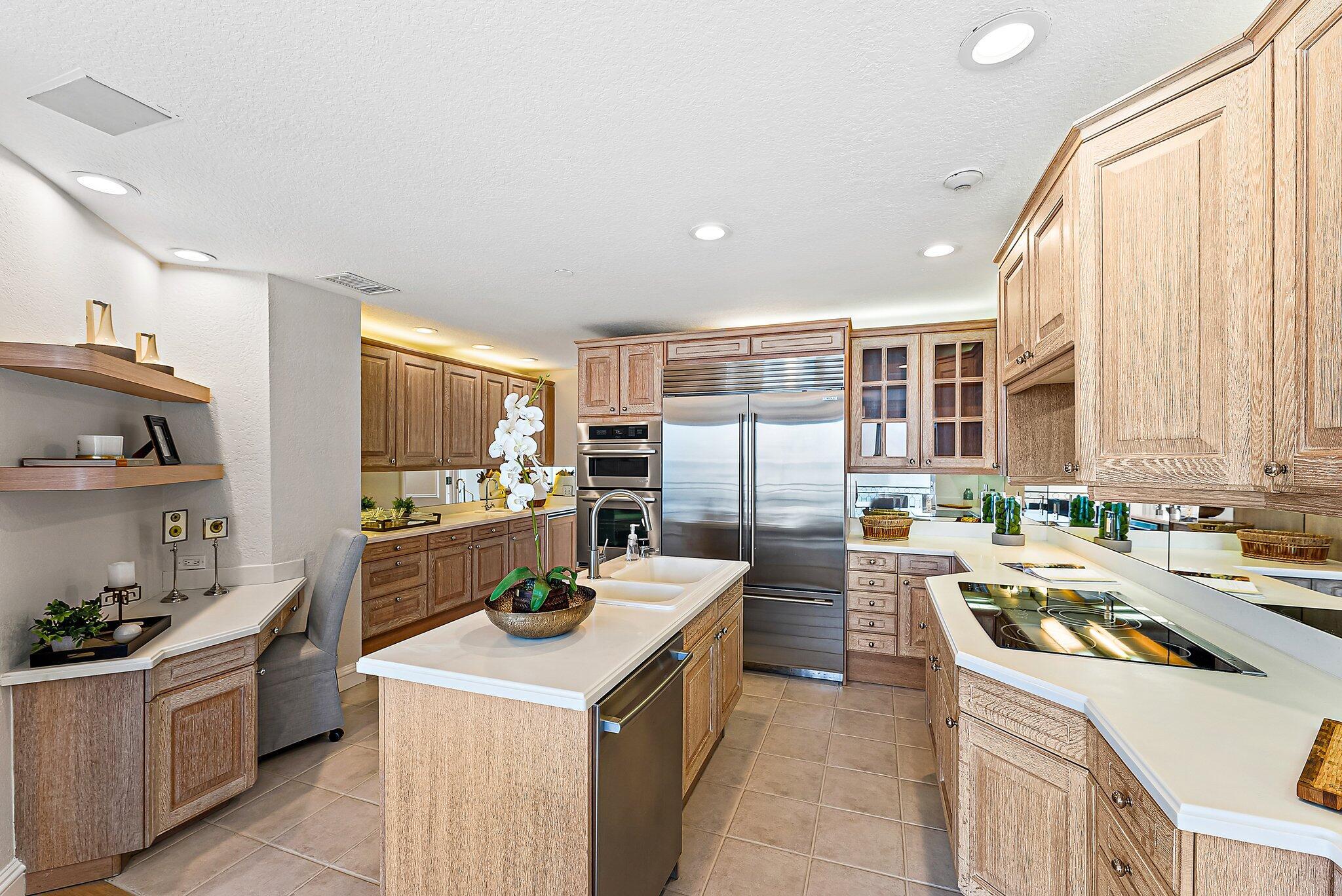 CLARIDGE JUPITER ISLAND CONDO - Residential