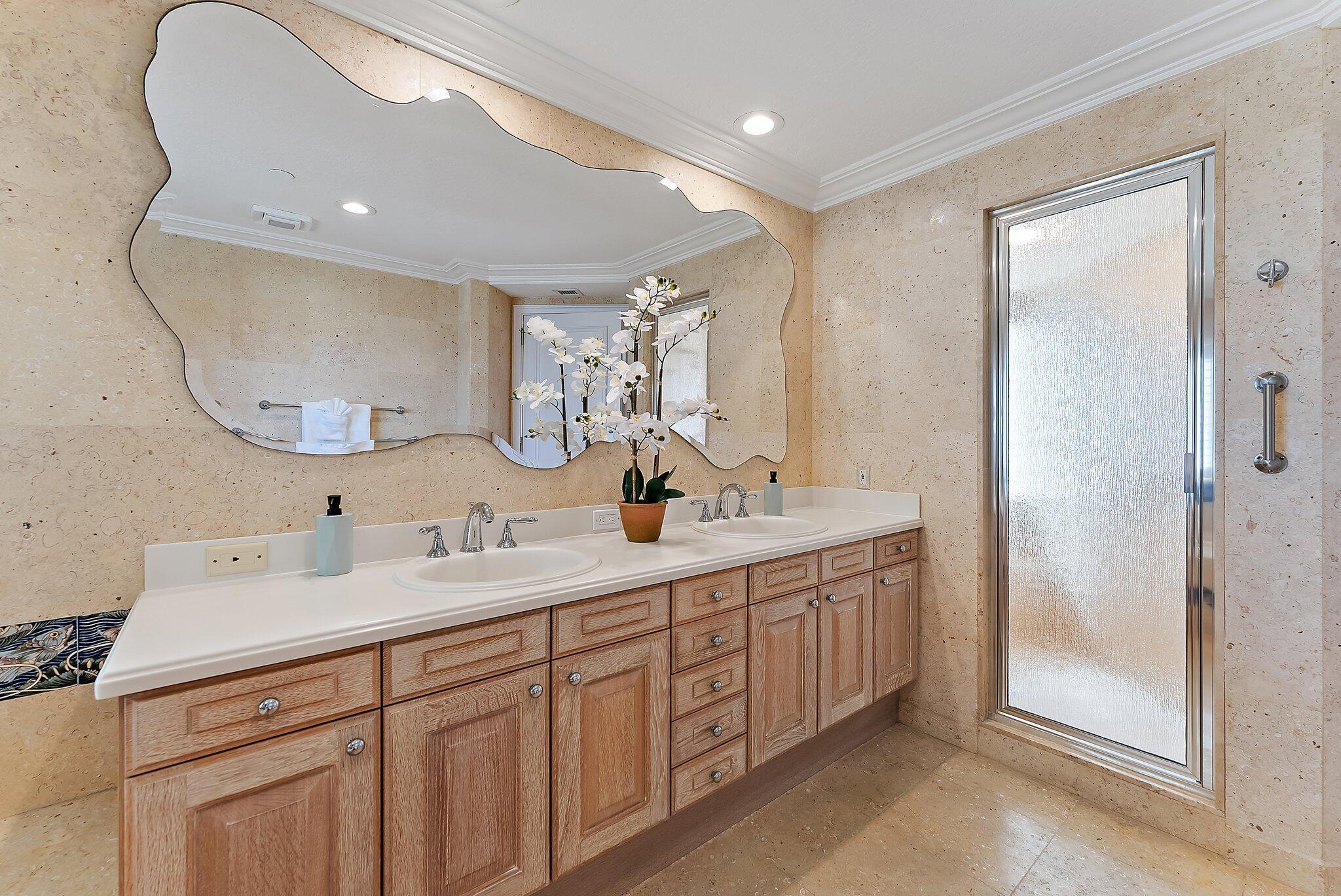 CLARIDGE JUPITER ISLAND CONDO - Residential