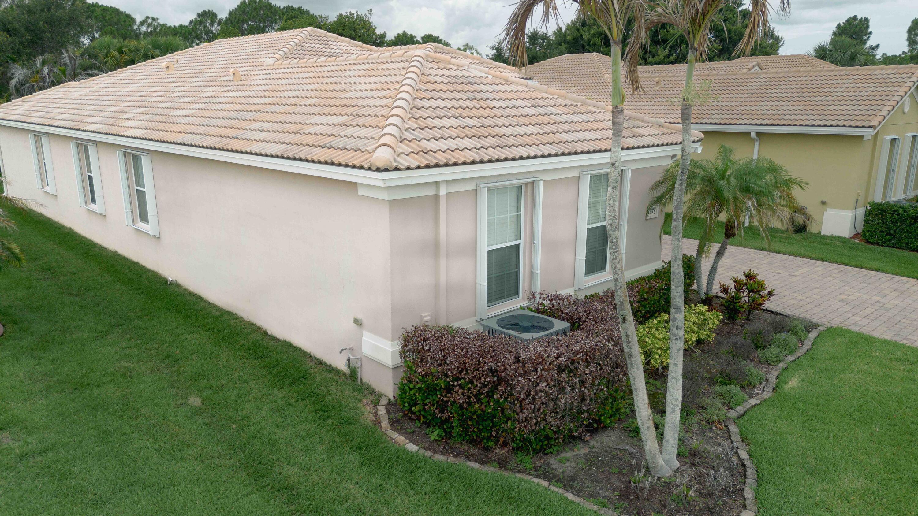 JENSEN BEACH COUNTRY CLUB - Residential
