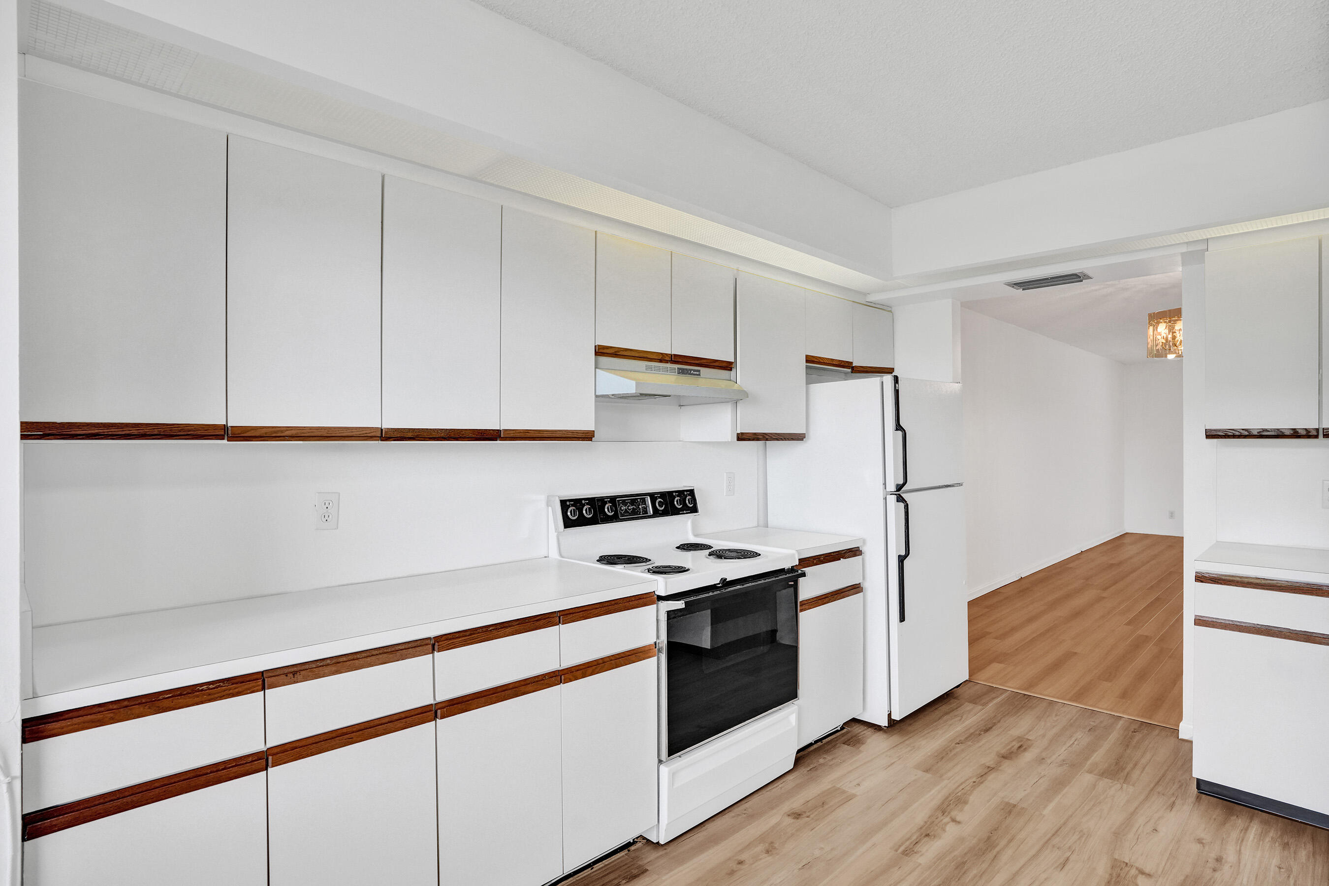 CAYMAN VILLAGE A CONDO - Residential Lease