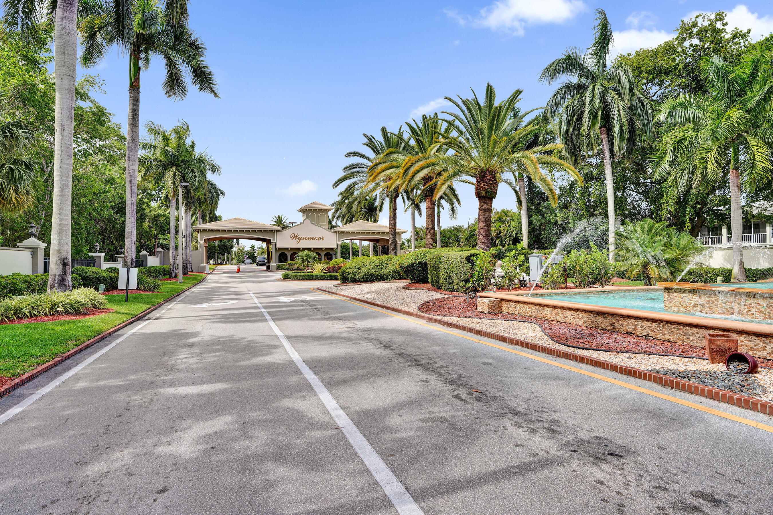 CAYMAN VILLAGE A CONDO - Residential Lease