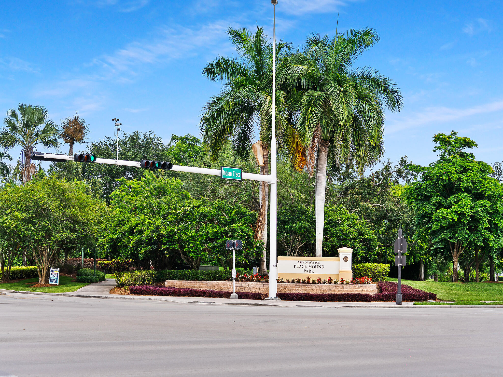 TEQUESTA LAKES - COUNTRY ISLES - Residential