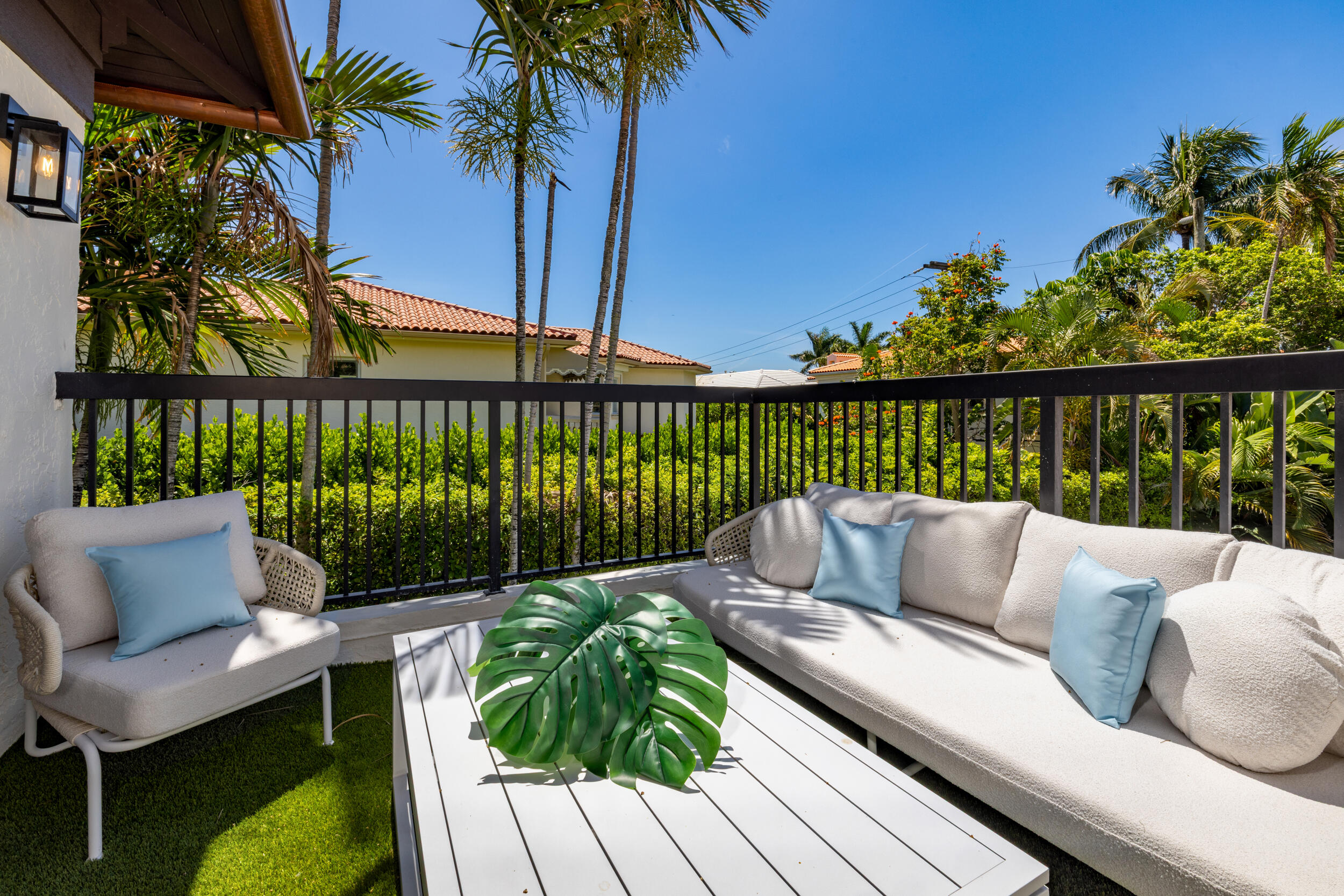 OCEAN PARK H W ROBBINS - Residential Lease