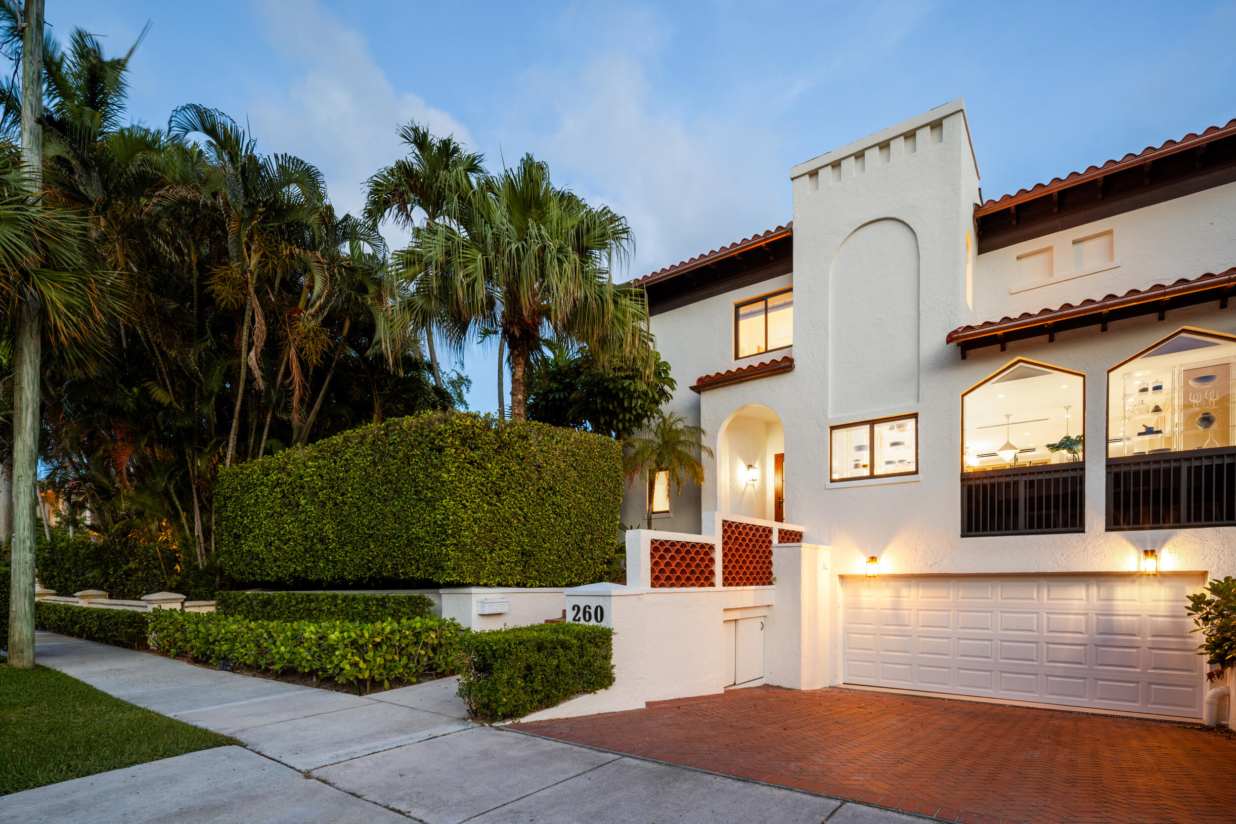 OCEAN PARK H W ROBBINS - Residential Lease