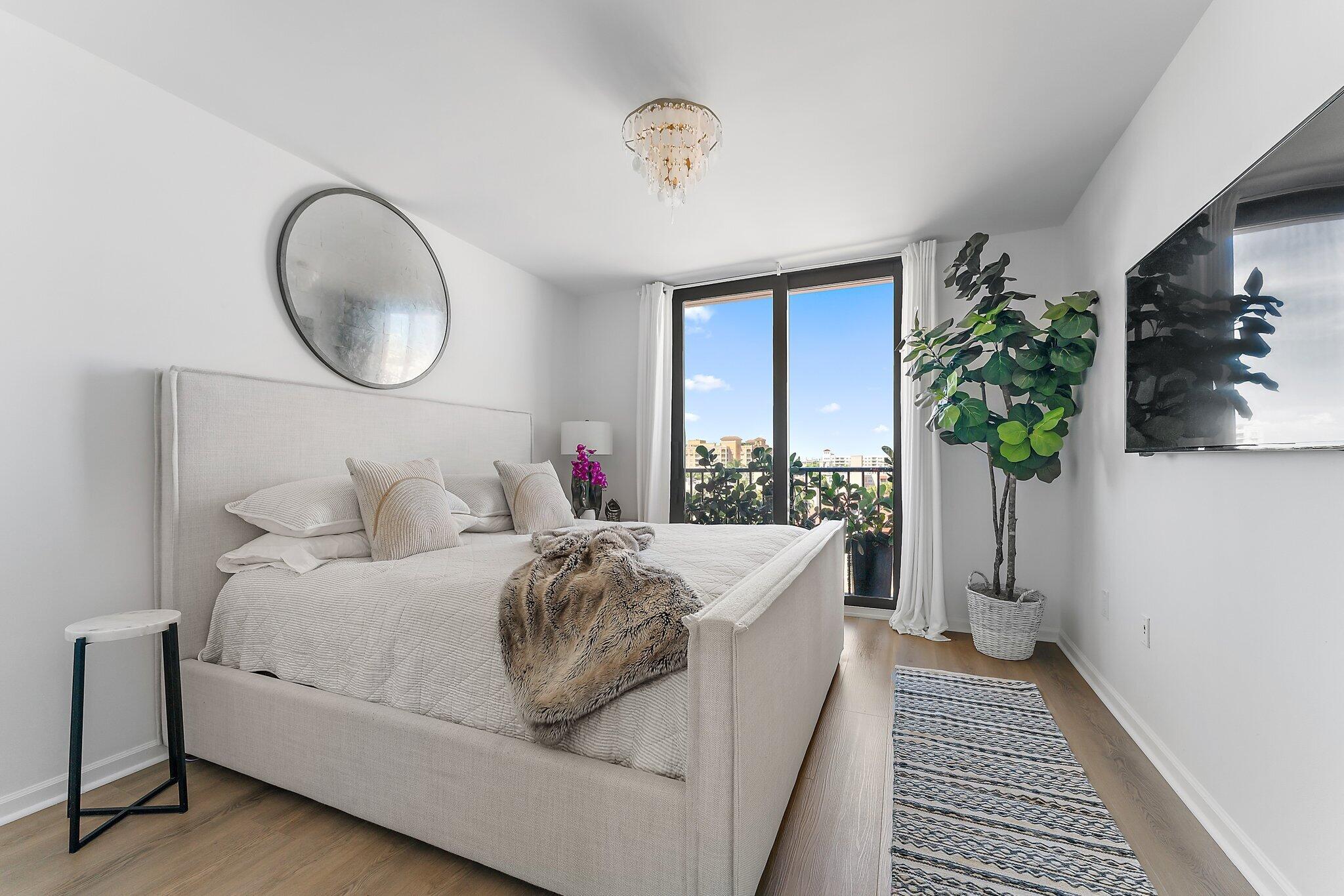 TOWER CONDO AT CITYPLACE - Residential Lease