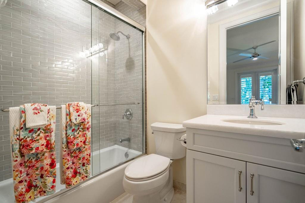 LIGHTHOUSE POINT FIRST SEC - Residential