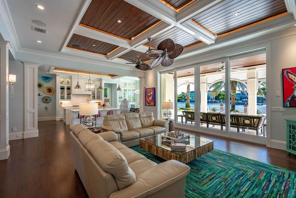 LIGHTHOUSE POINT FIRST SEC - Residential