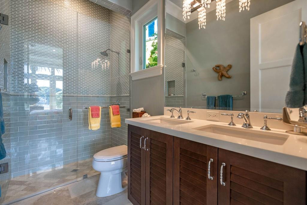 LIGHTHOUSE POINT FIRST SEC - Residential