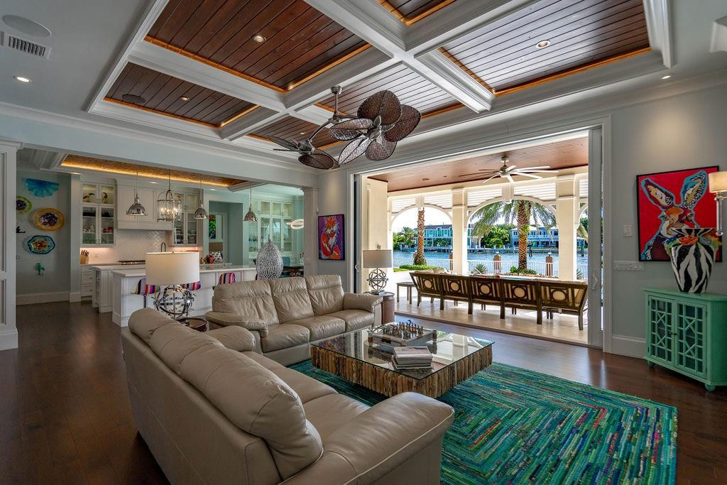 LIGHTHOUSE POINT FIRST SEC - Residential