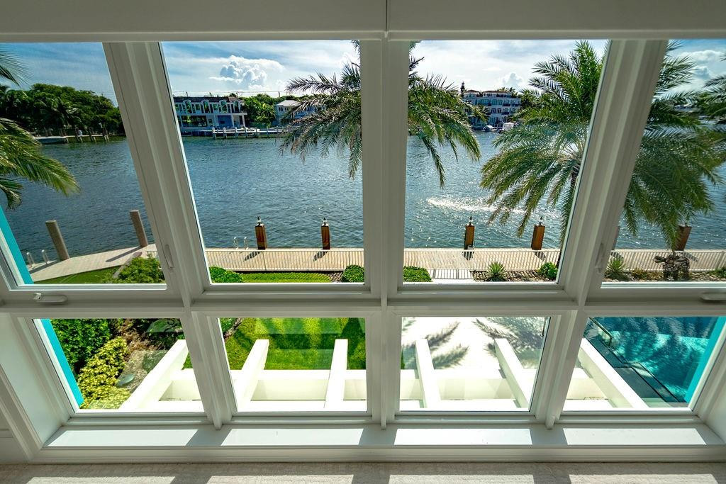 LIGHTHOUSE POINT FIRST SEC - Residential