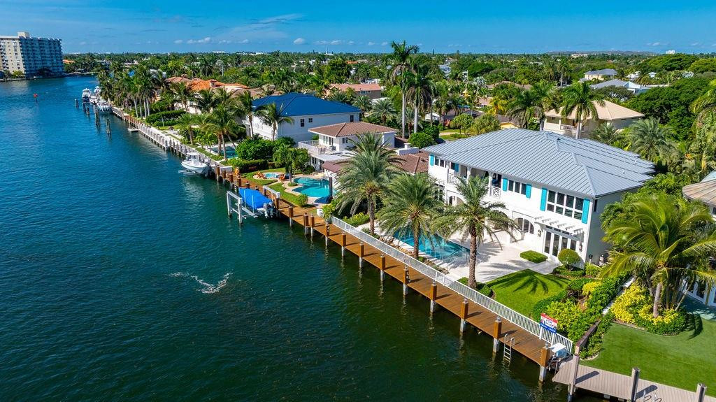 LIGHTHOUSE POINT FIRST SEC - Residential