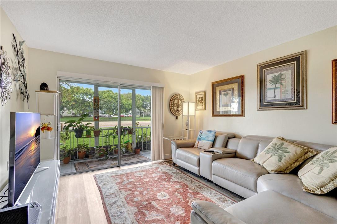 WYNMOOR VILLAGE - Residential