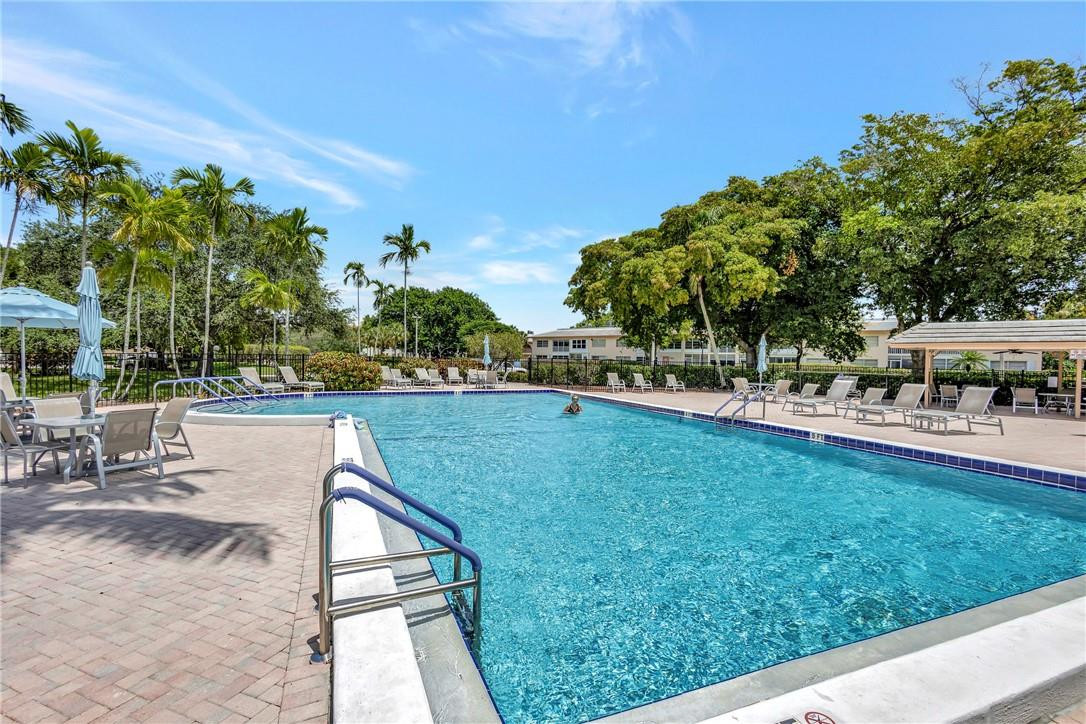 WYNMOOR VILLAGE - Residential