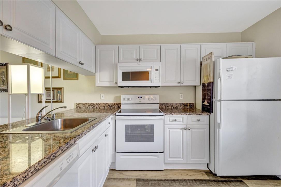 WYNMOOR VILLAGE - Residential