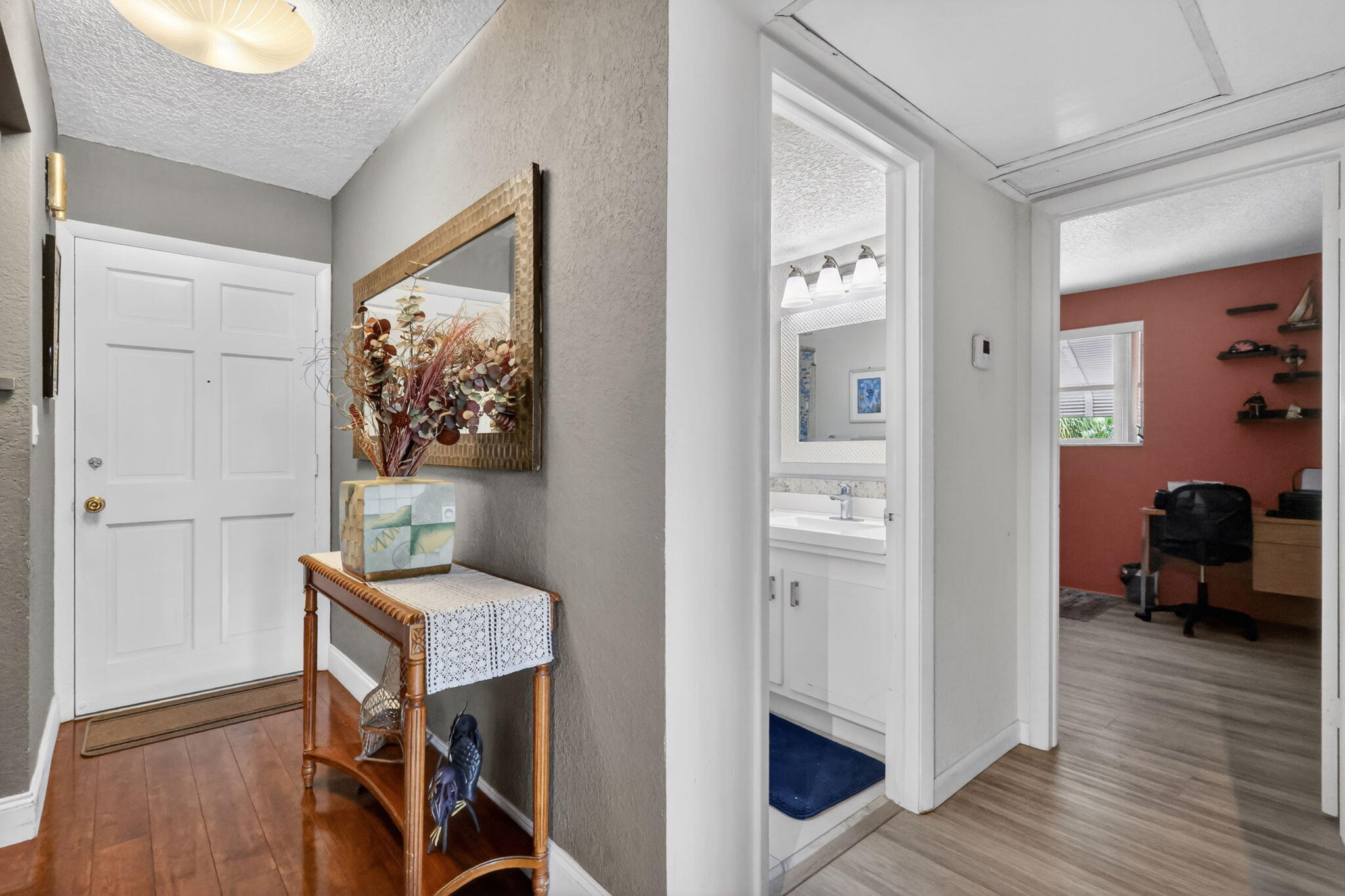 LAKE CLARKE GARDENS CONDO 21 - Residential