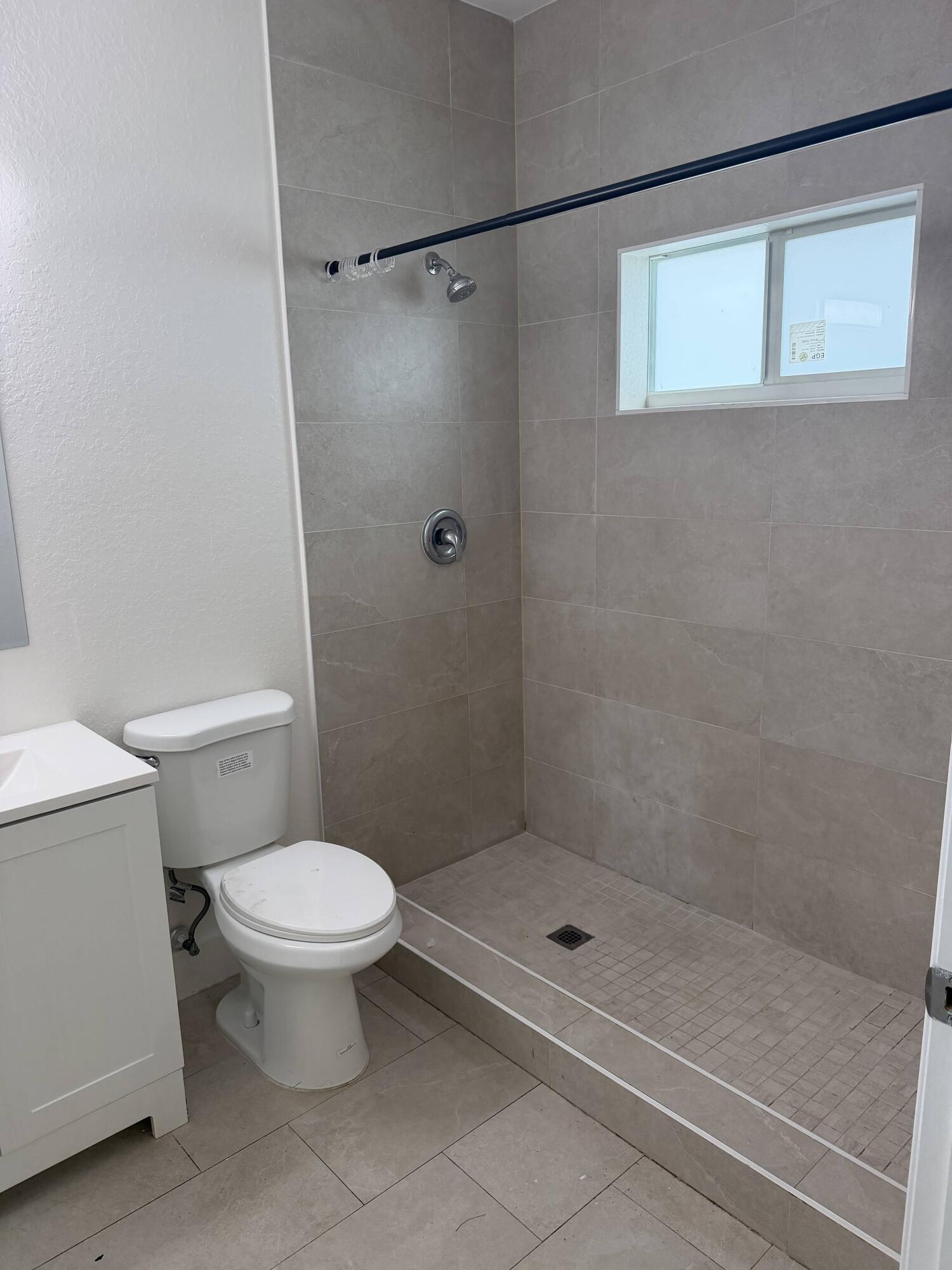 NORTH WEST LAUDERDALE - Residential Lease
