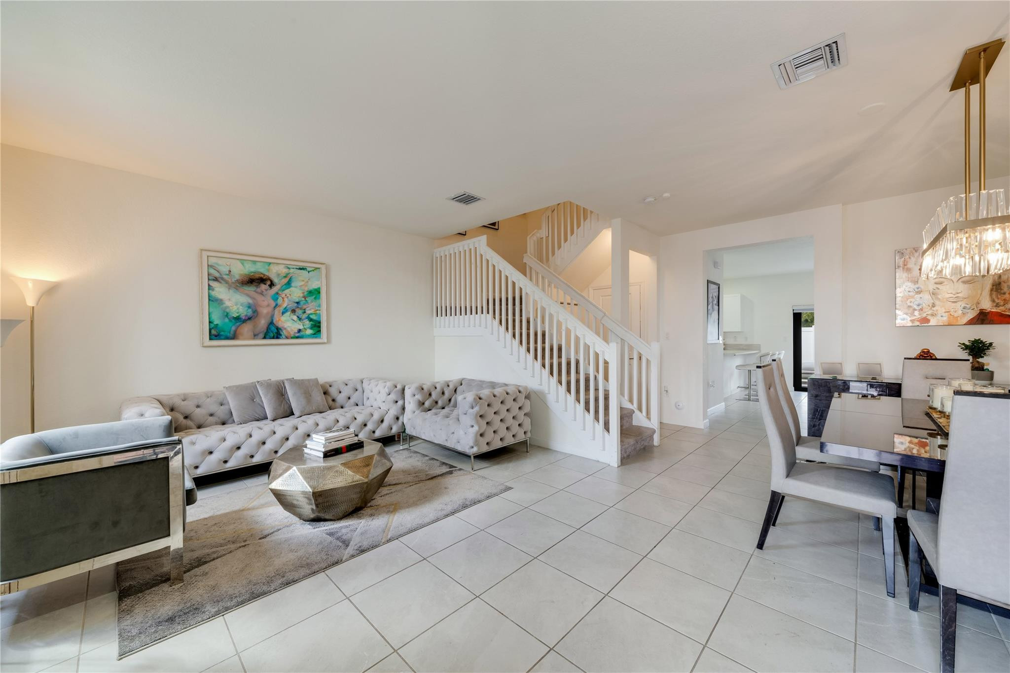 AQUABELLA NORTH - Residential