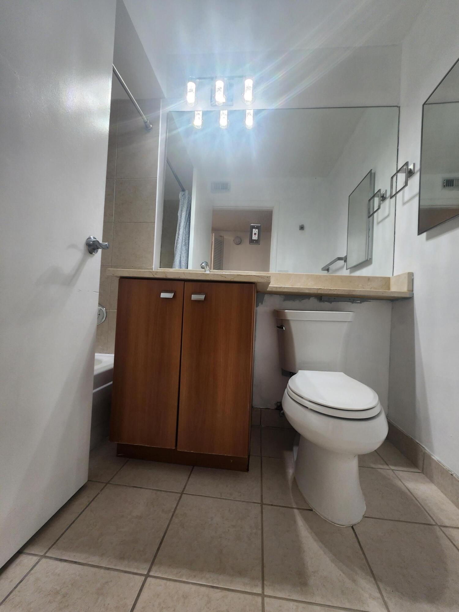 BAHIA AT DELRAY CONDO - Residential