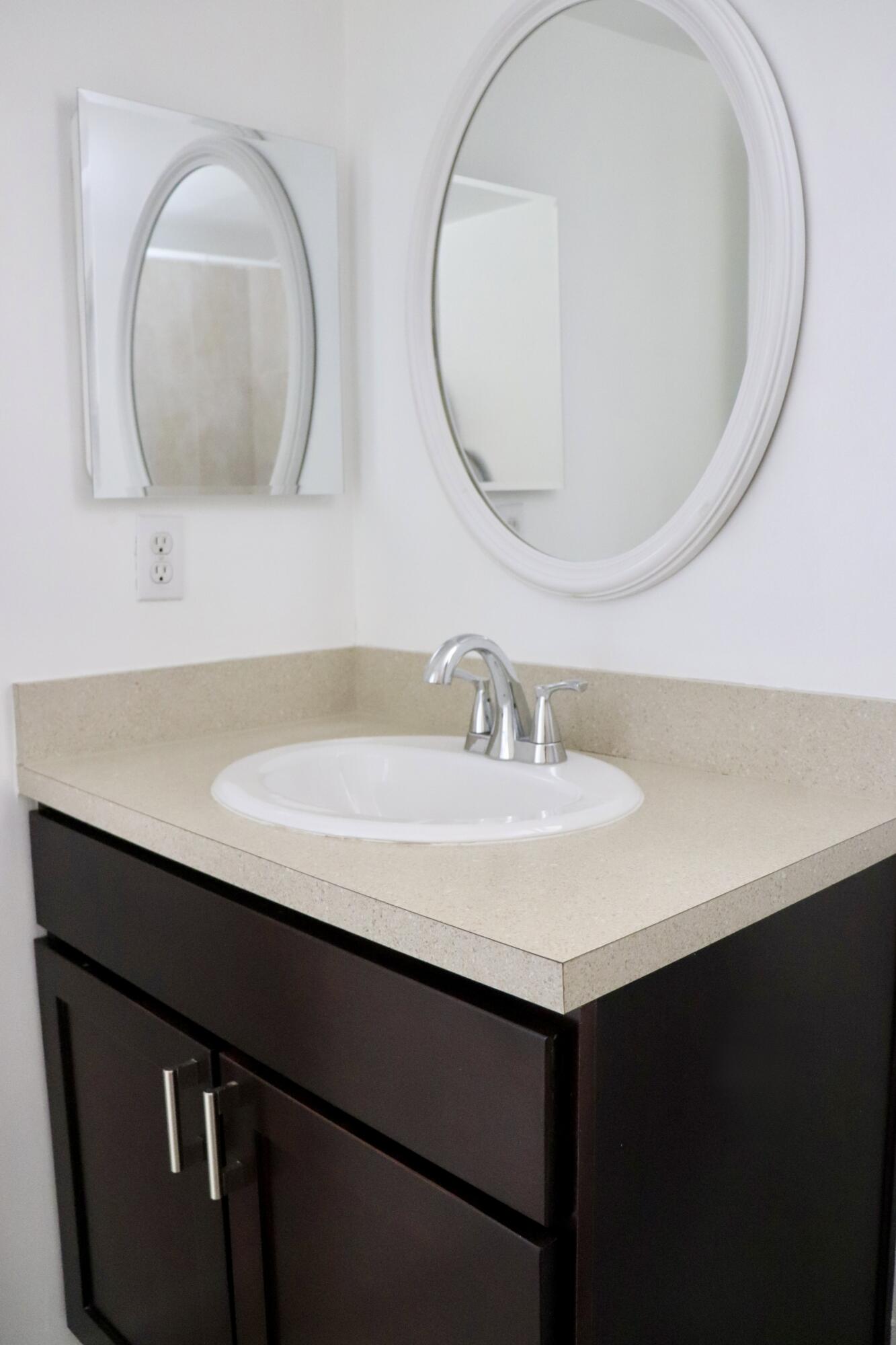 BOCA RATON SQUARE GATEWAY - Residential Lease