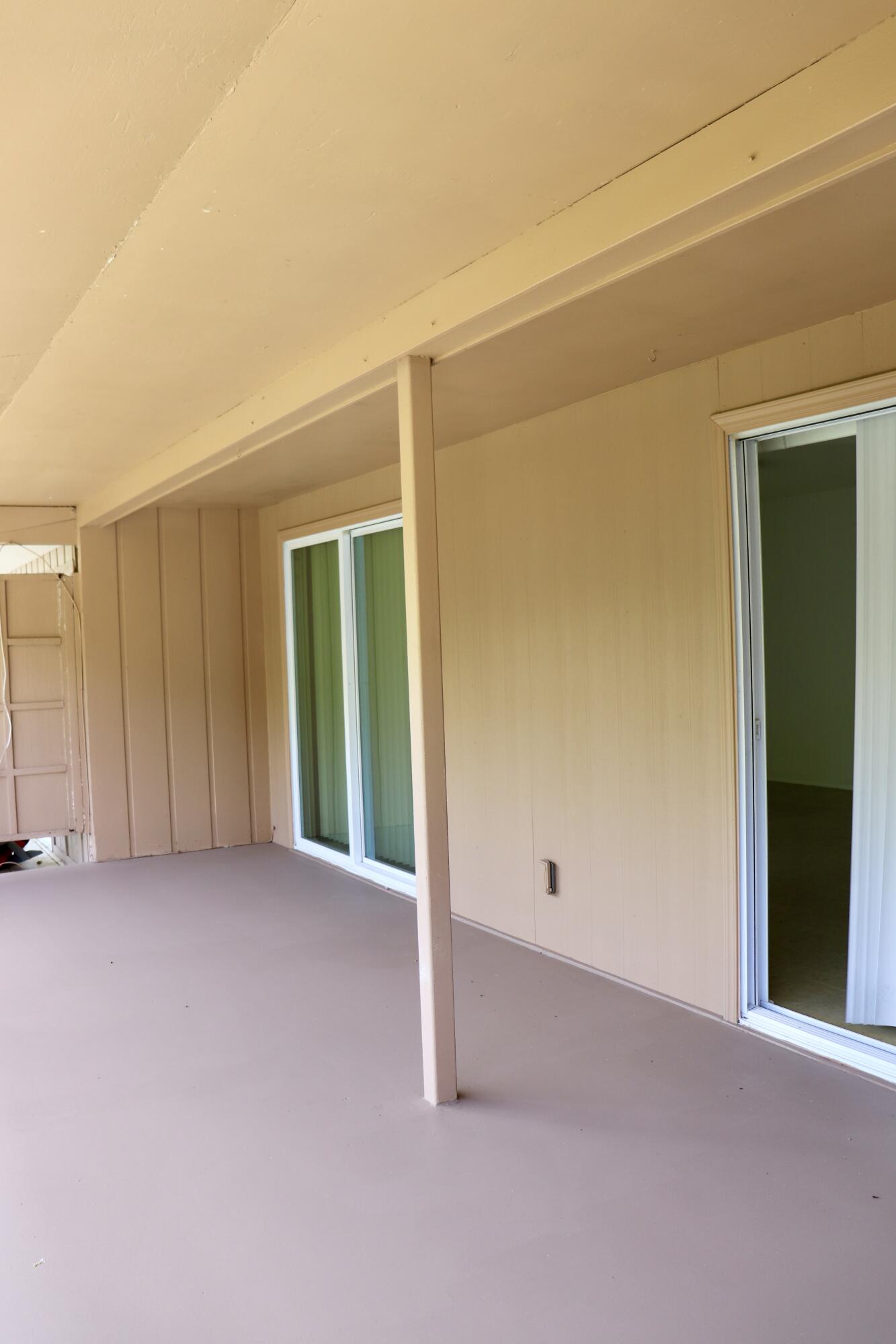 BOCA RATON SQUARE GATEWAY - Residential Lease