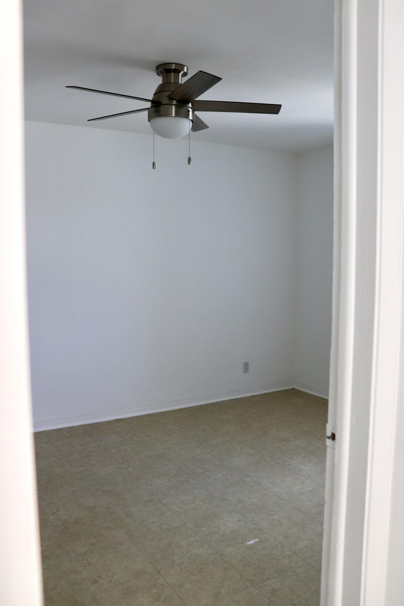 BOCA RATON SQUARE GATEWAY - Residential Lease