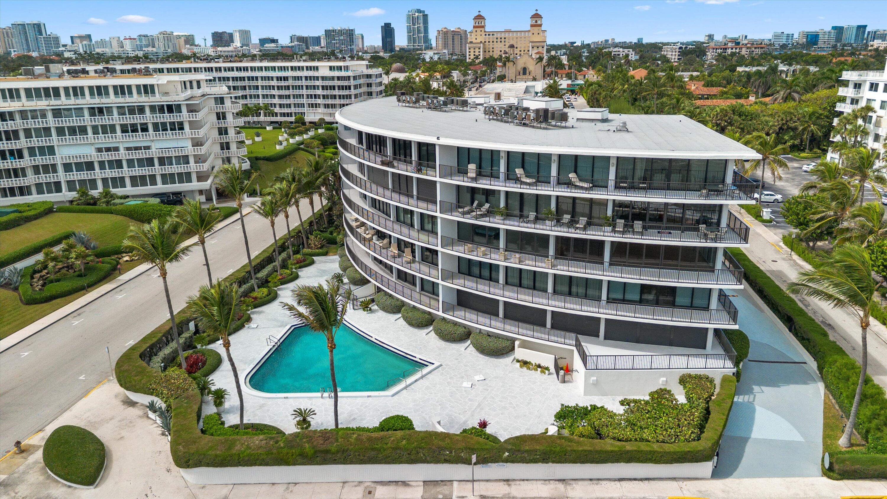 NUMBER ONE NORTH OCEAN COND - Residential