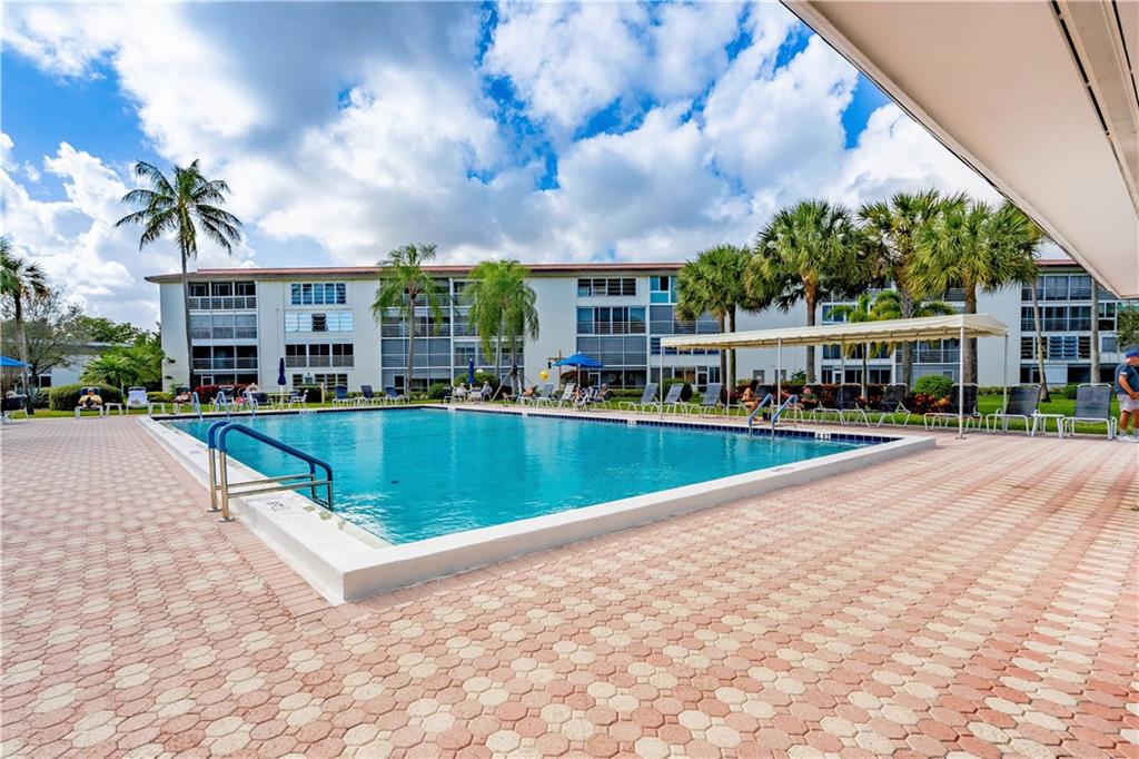 Wynmoor Village - Residential