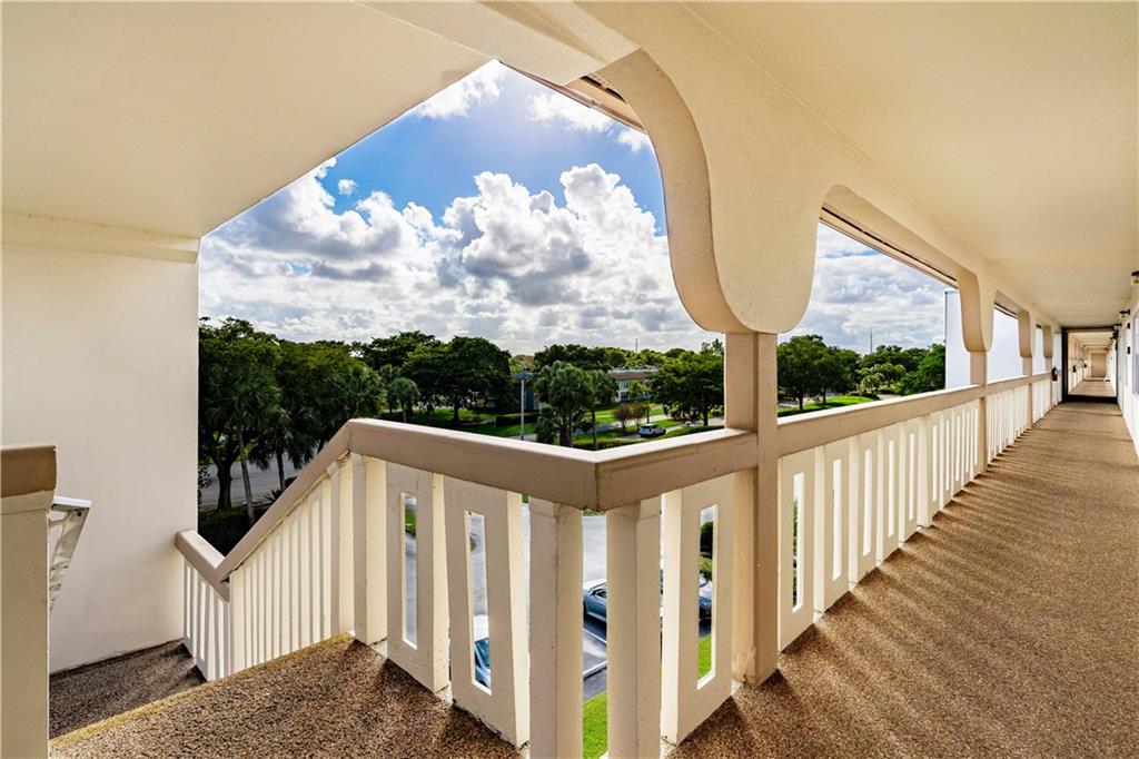 Wynmoor Village - Residential