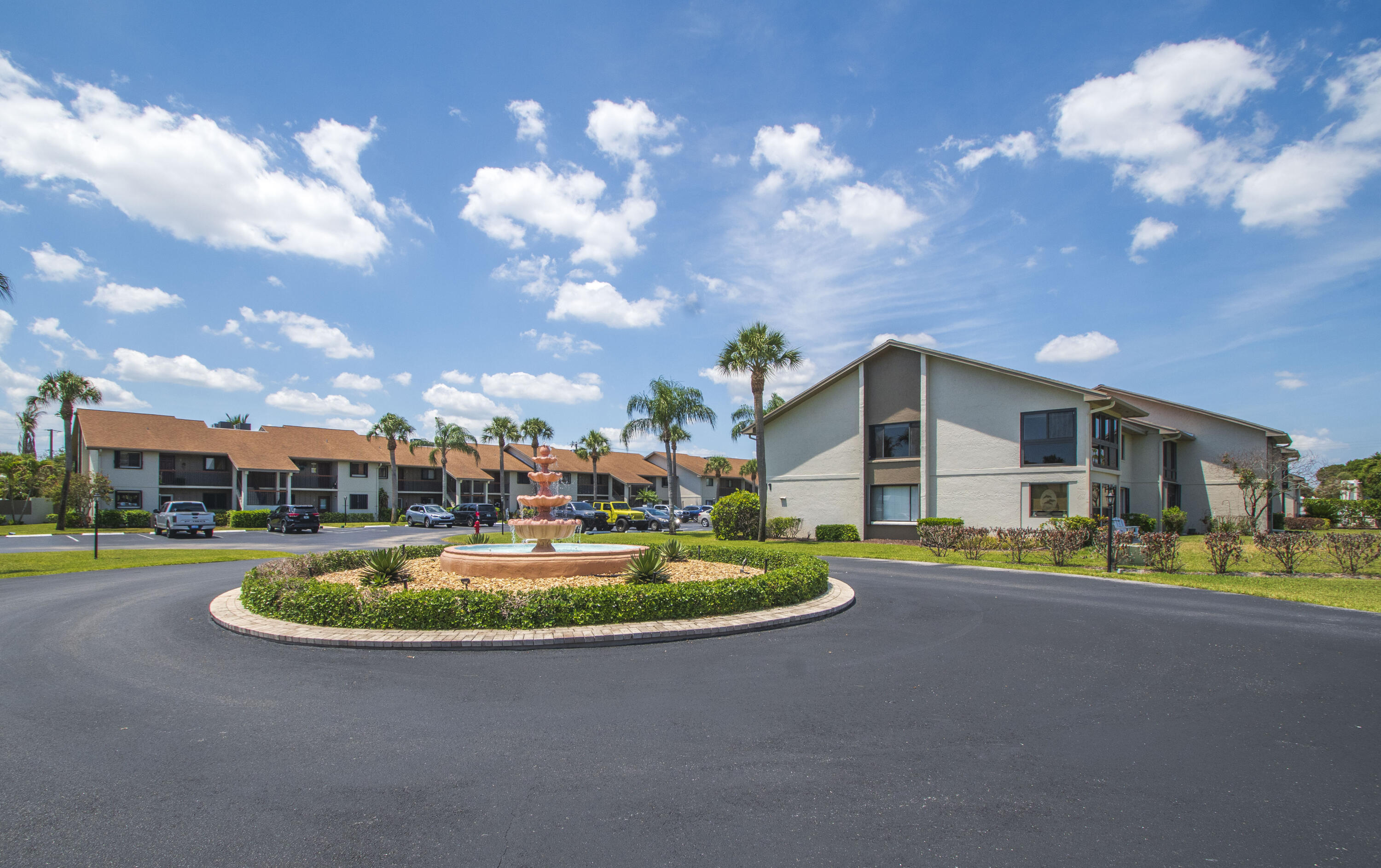 River Club Condominium - Residential