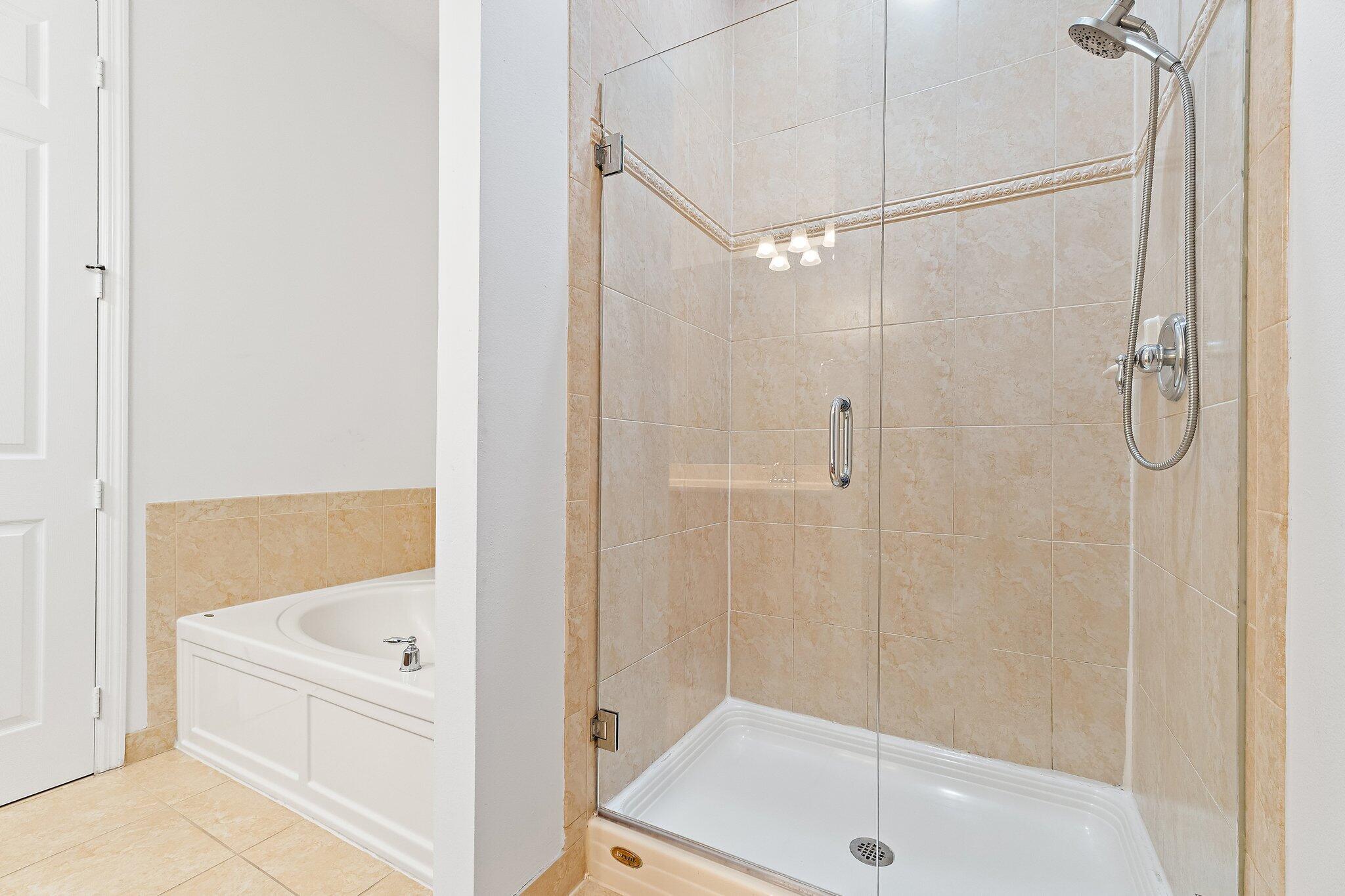 CANTERBURY PLACE - Residential Lease