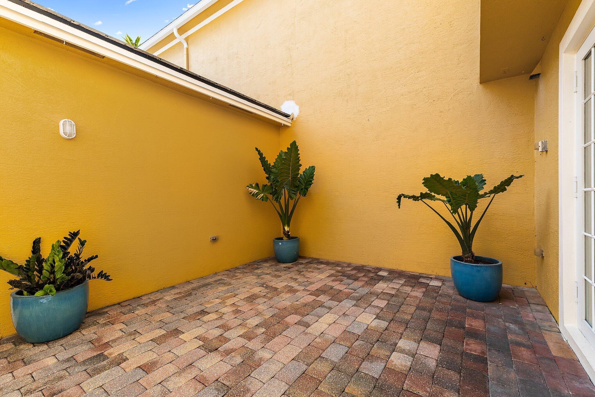 CANTERBURY PLACE - Residential Lease