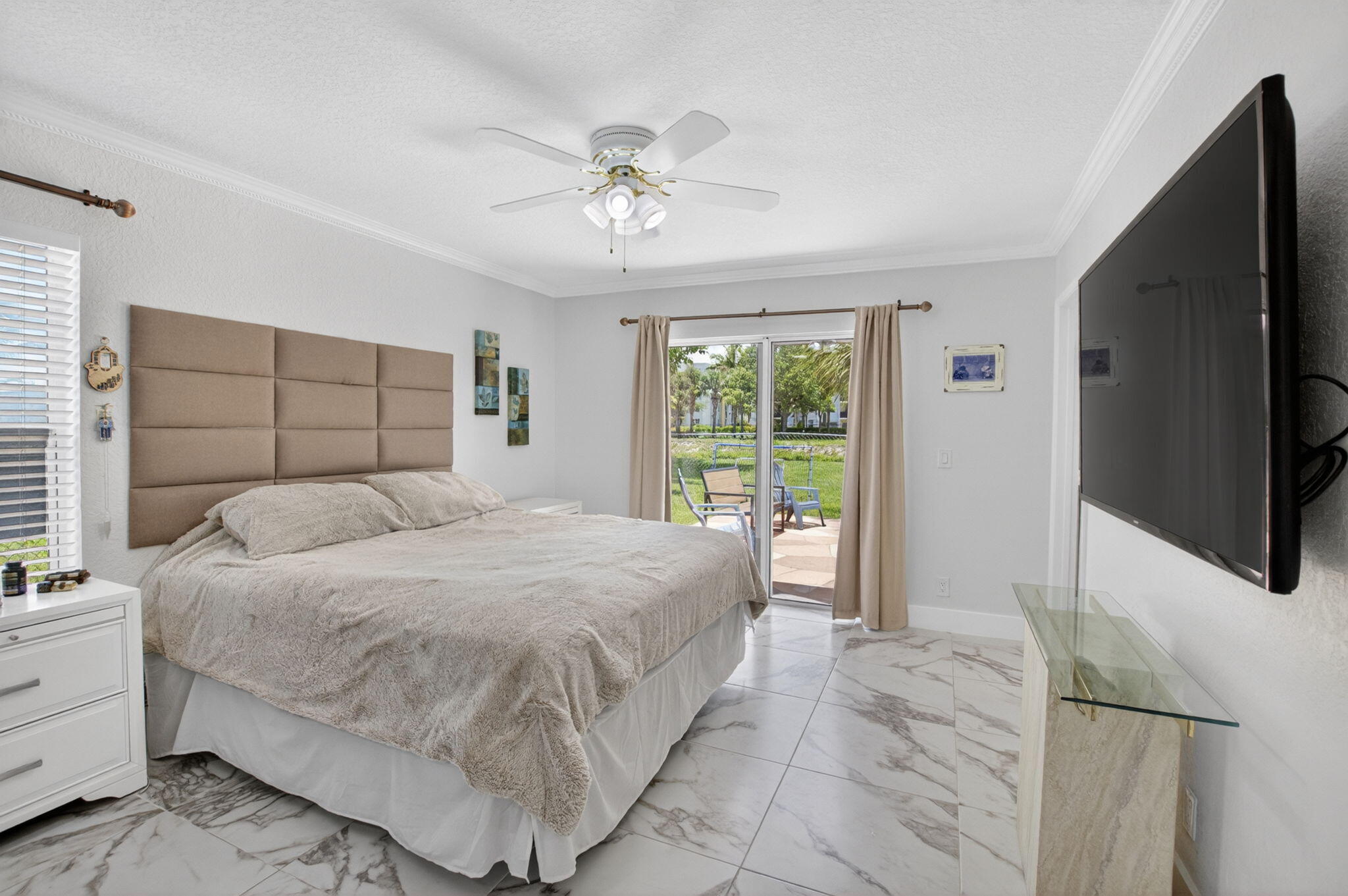 SKY LAKE 2 - Residential