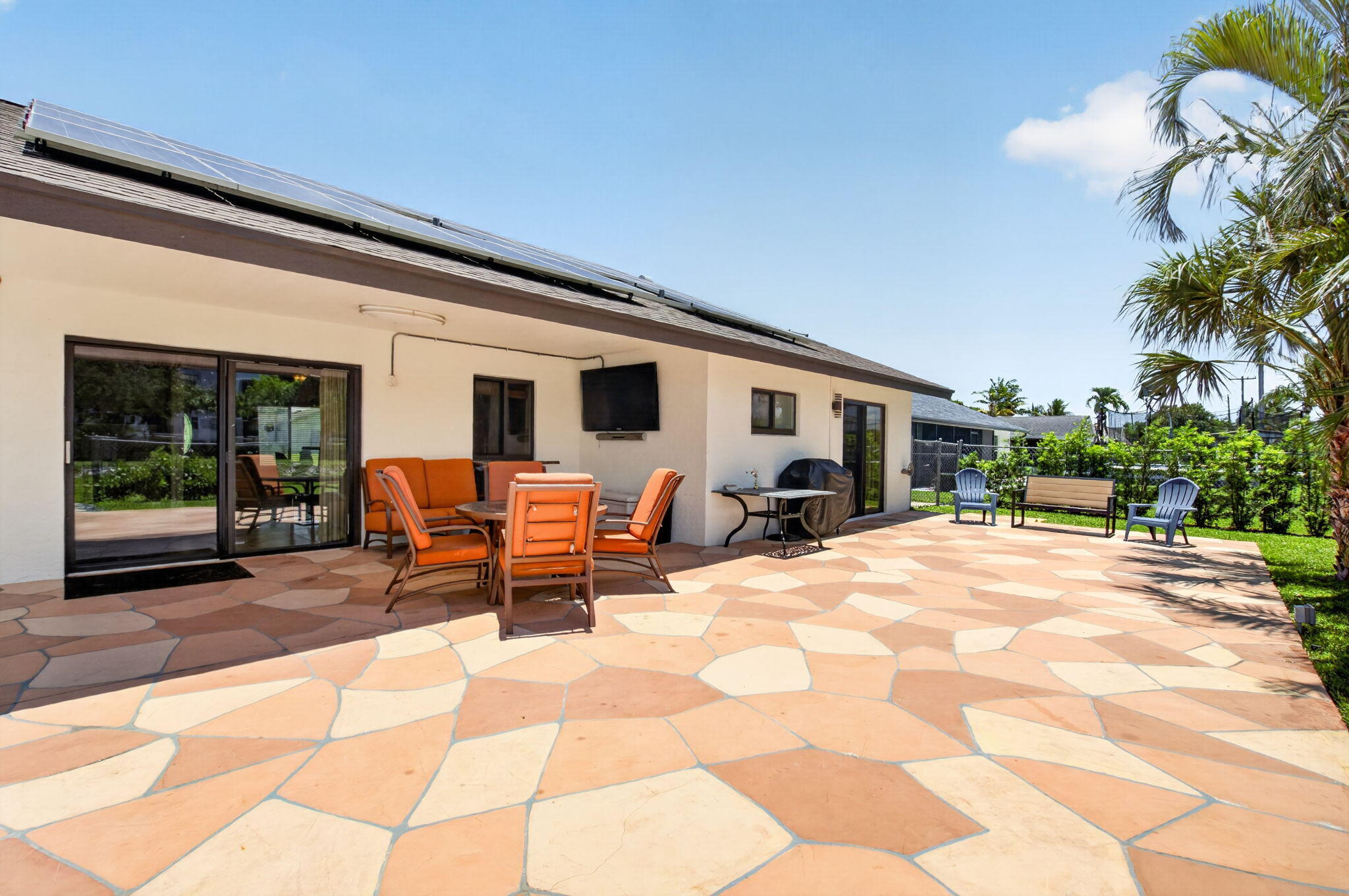 SKY LAKE 2 - Residential