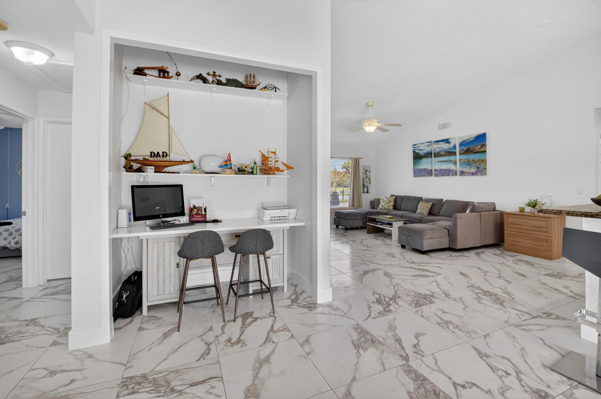 SKY LAKE 2 - Residential