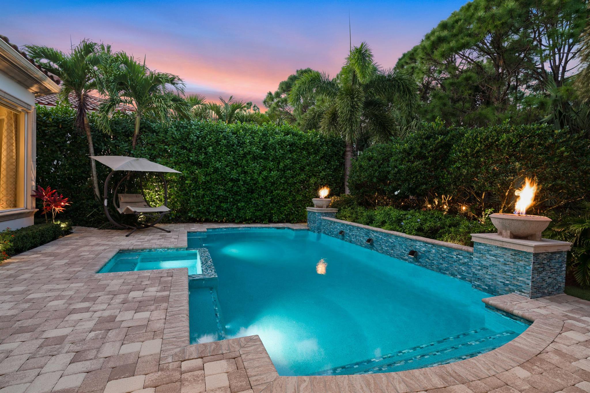 OLD PALM 2 - Residential