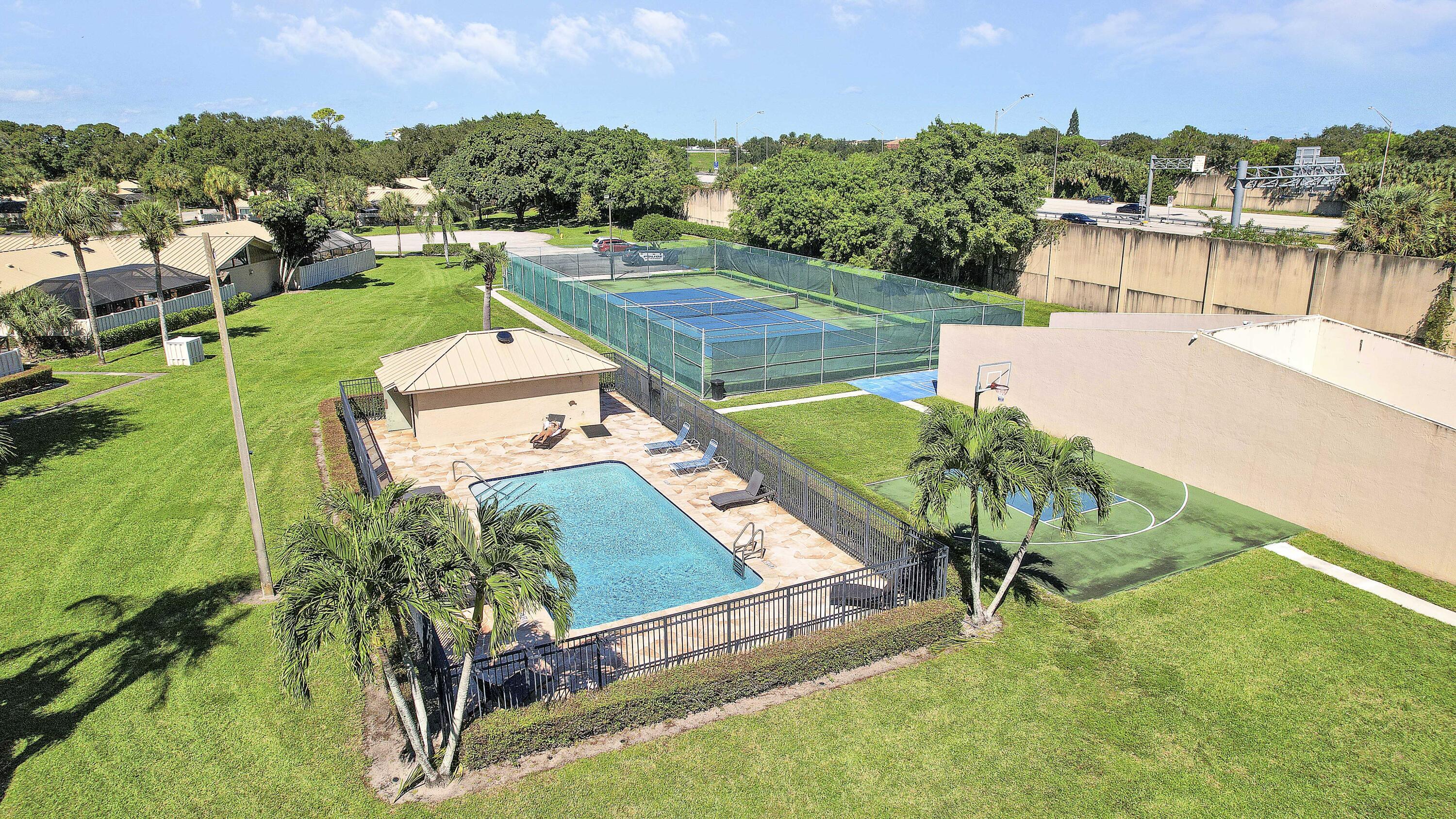 WESTWOOD GARDENS - Residential