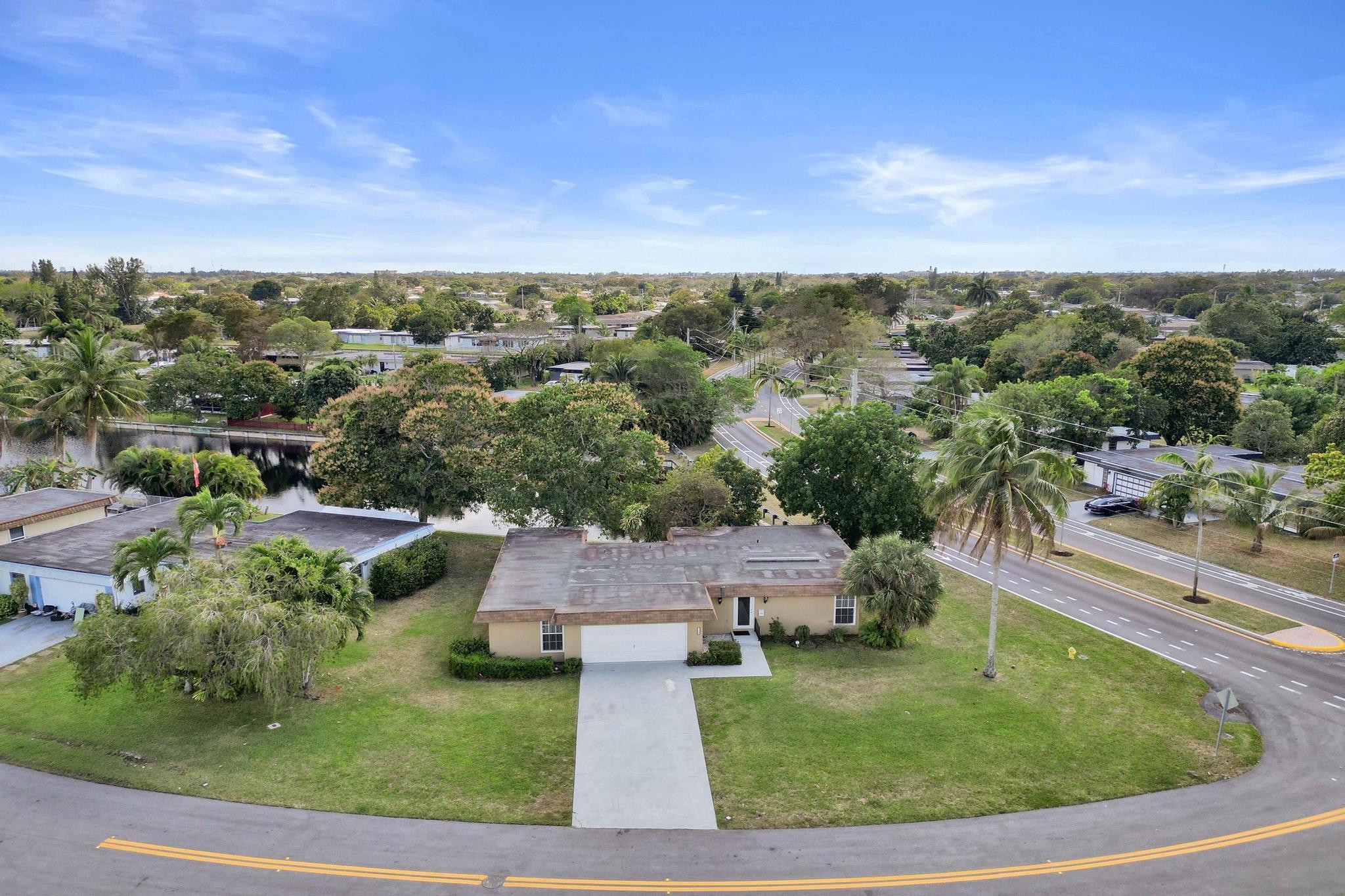MAINLANDS OF TAMARAC LAKES - Residential
