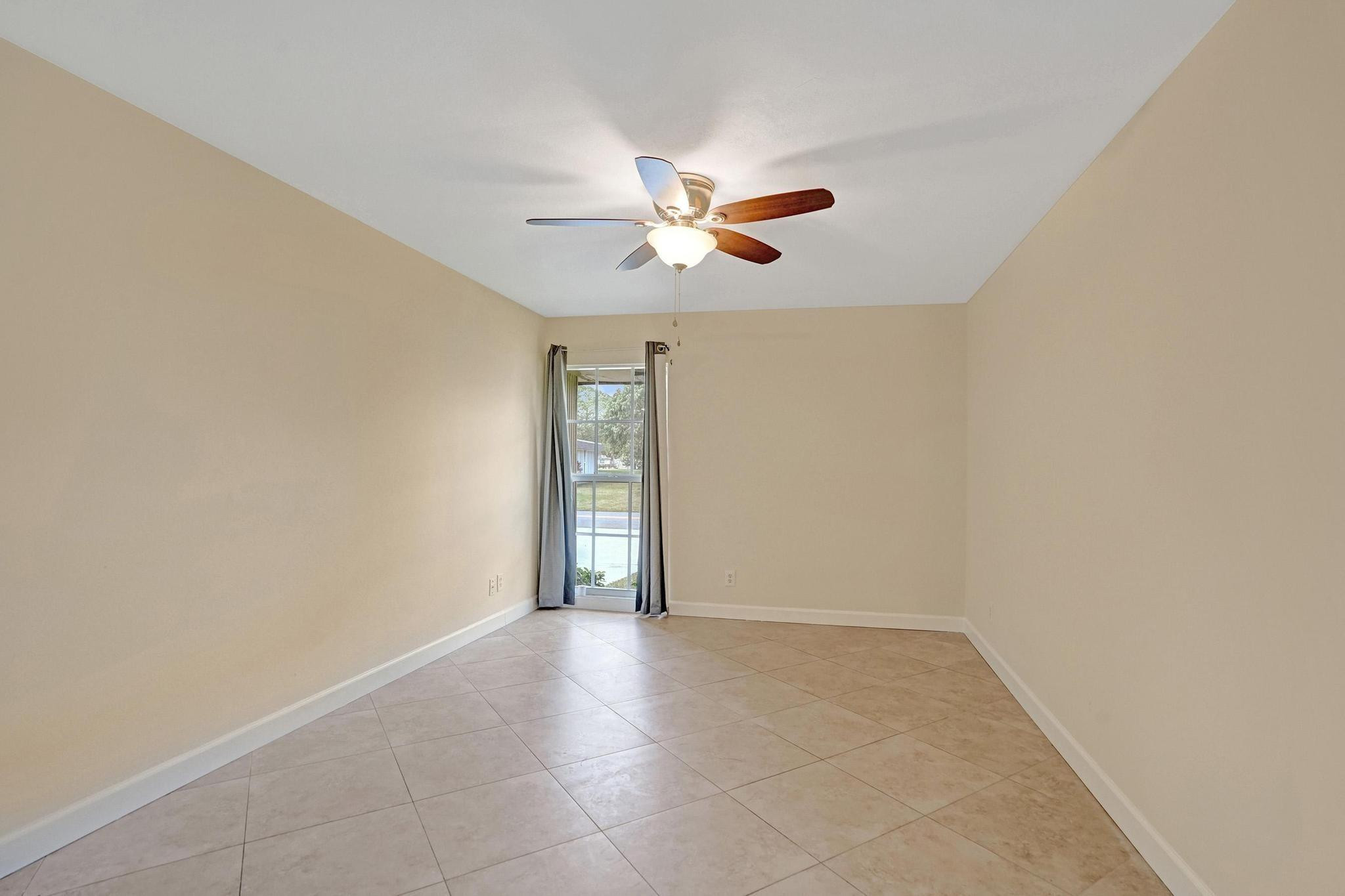 MAINLANDS OF TAMARAC LAKES - Residential