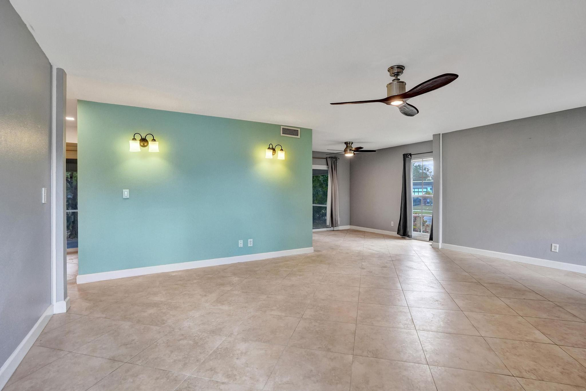 MAINLANDS OF TAMARAC LAKES - Residential