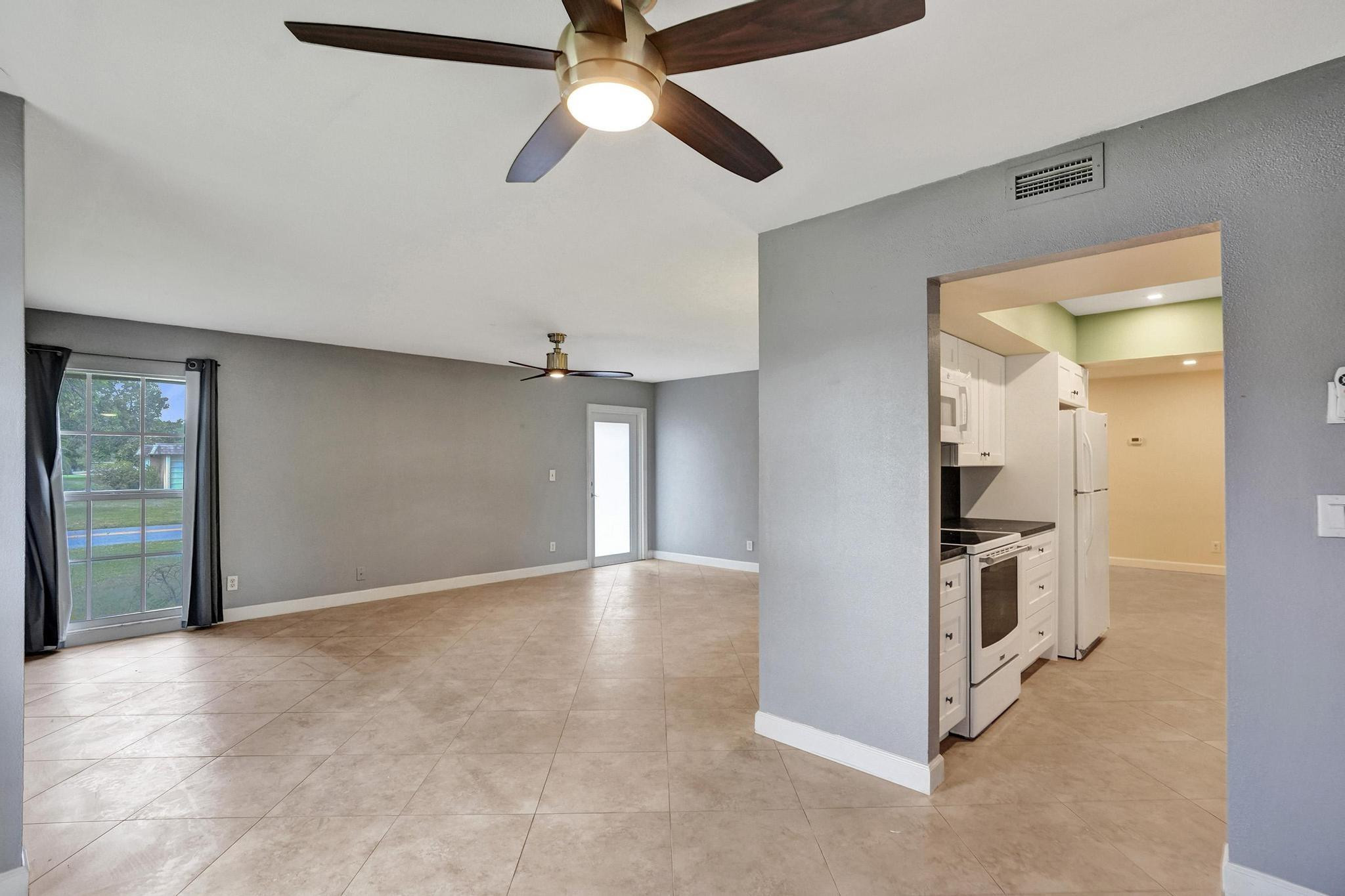 MAINLANDS OF TAMARAC LAKES - Residential