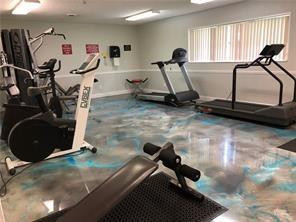 Oriole Golf & Tennis One - Residential