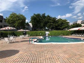 Oriole Golf & Tennis One - Residential