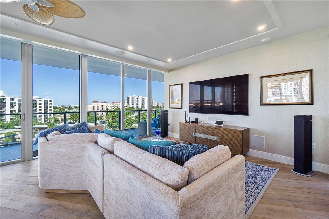 AUBERGE BEACH - Residential