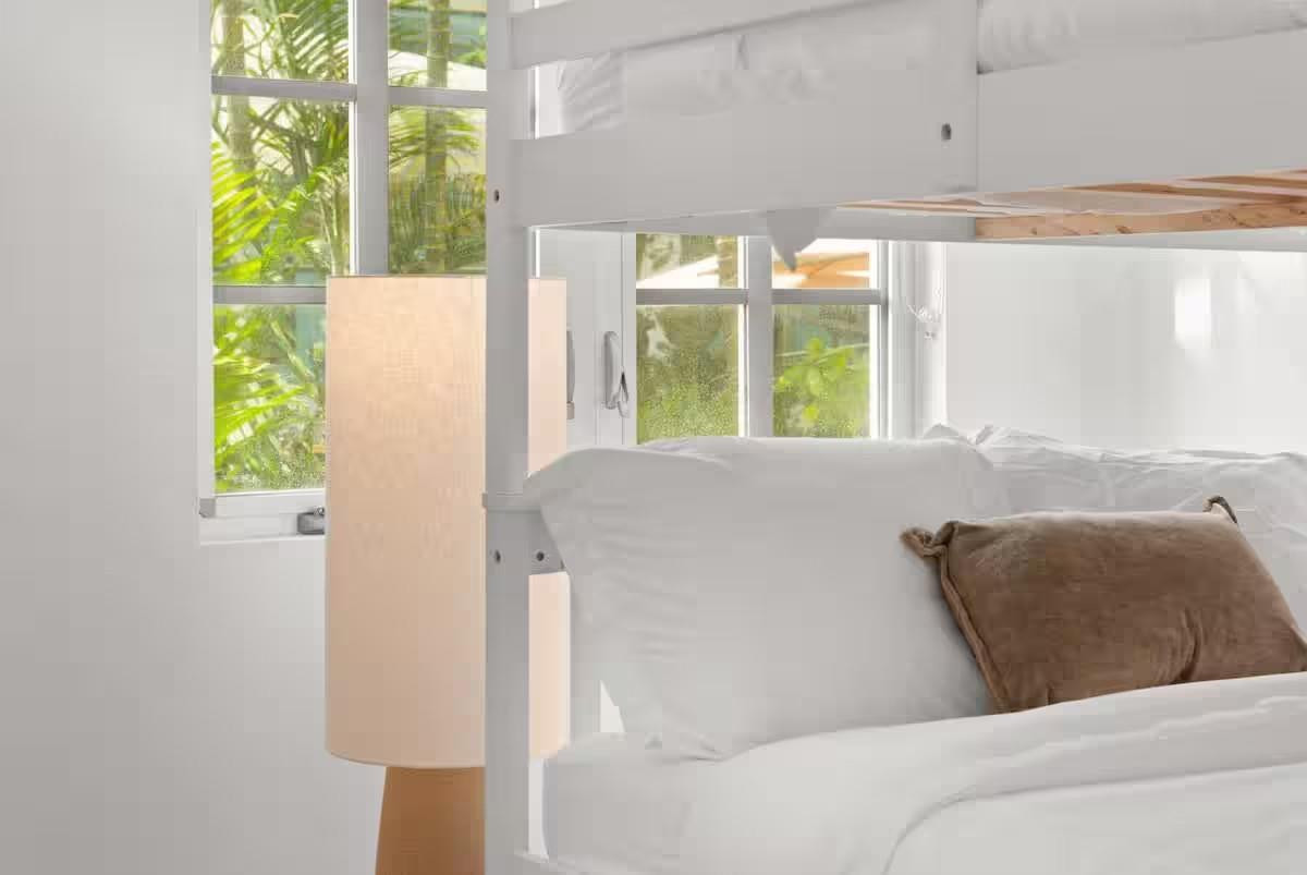 BARBIZON BEACH CLUB - Residential