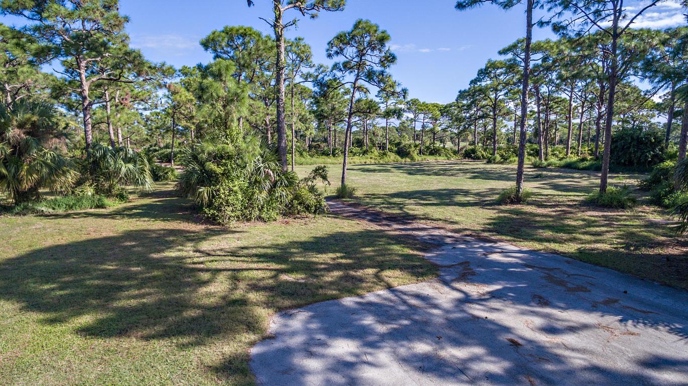 Bears Club - Land